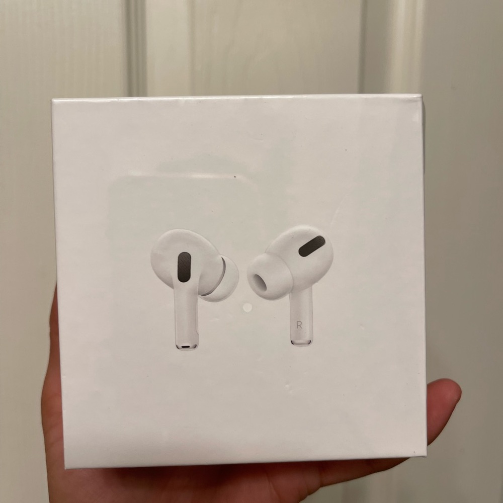 Brand new airpod pros never used $100 or best offer just message me